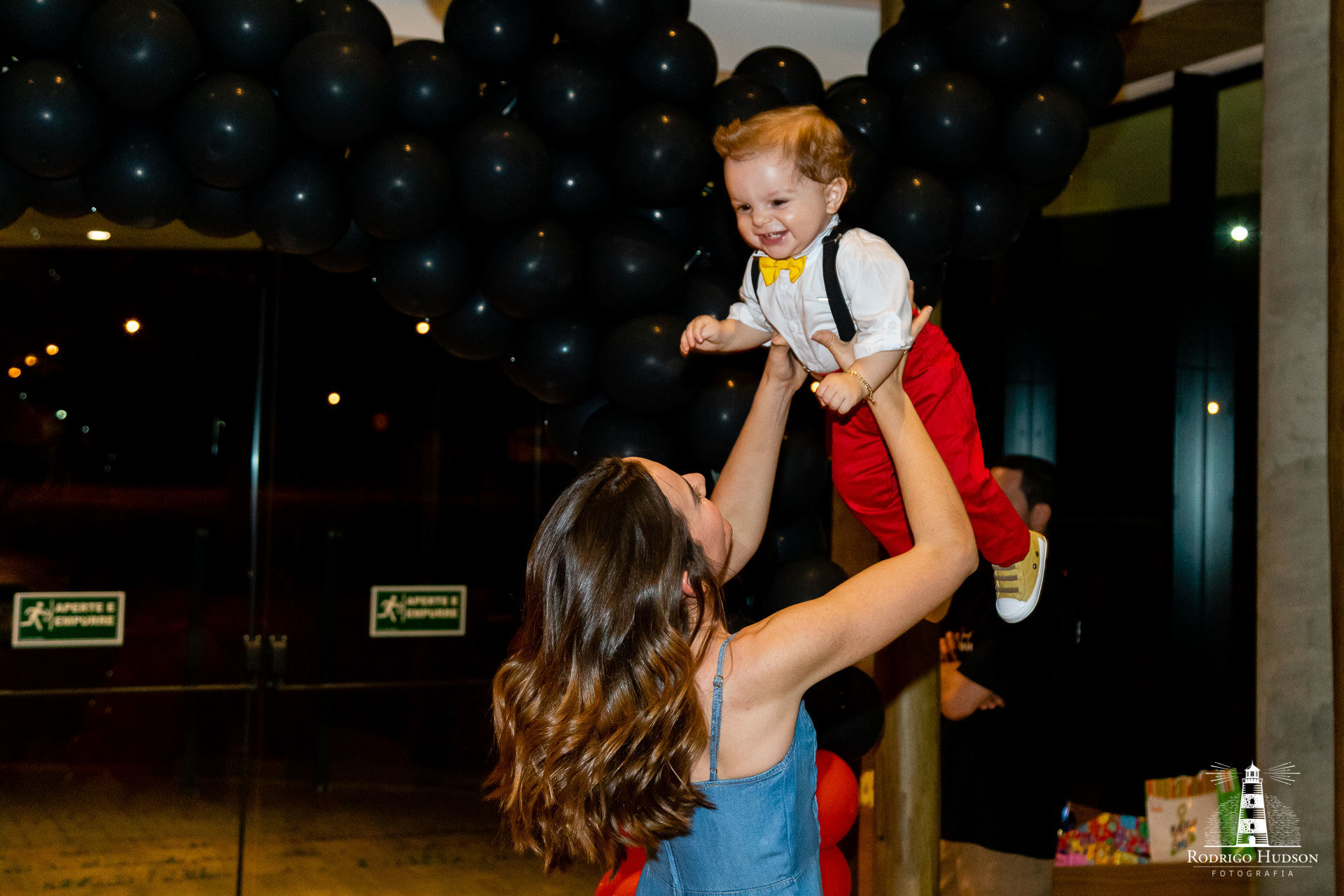 Foto O Mickey e o Mateus em seu aniversário de 1 ano Foto O Mickey e o Mateus em seu aniversário de 1 ano - Imagem 5